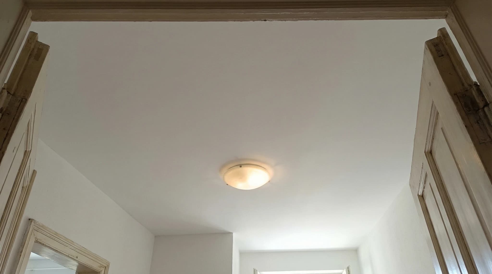 Airless-Spritzverfahren bei Deckenanstrich