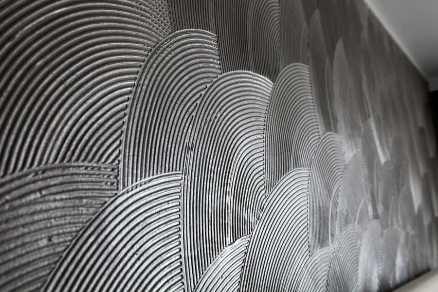 Dekorative Wandgestaltung mit Strukturputz